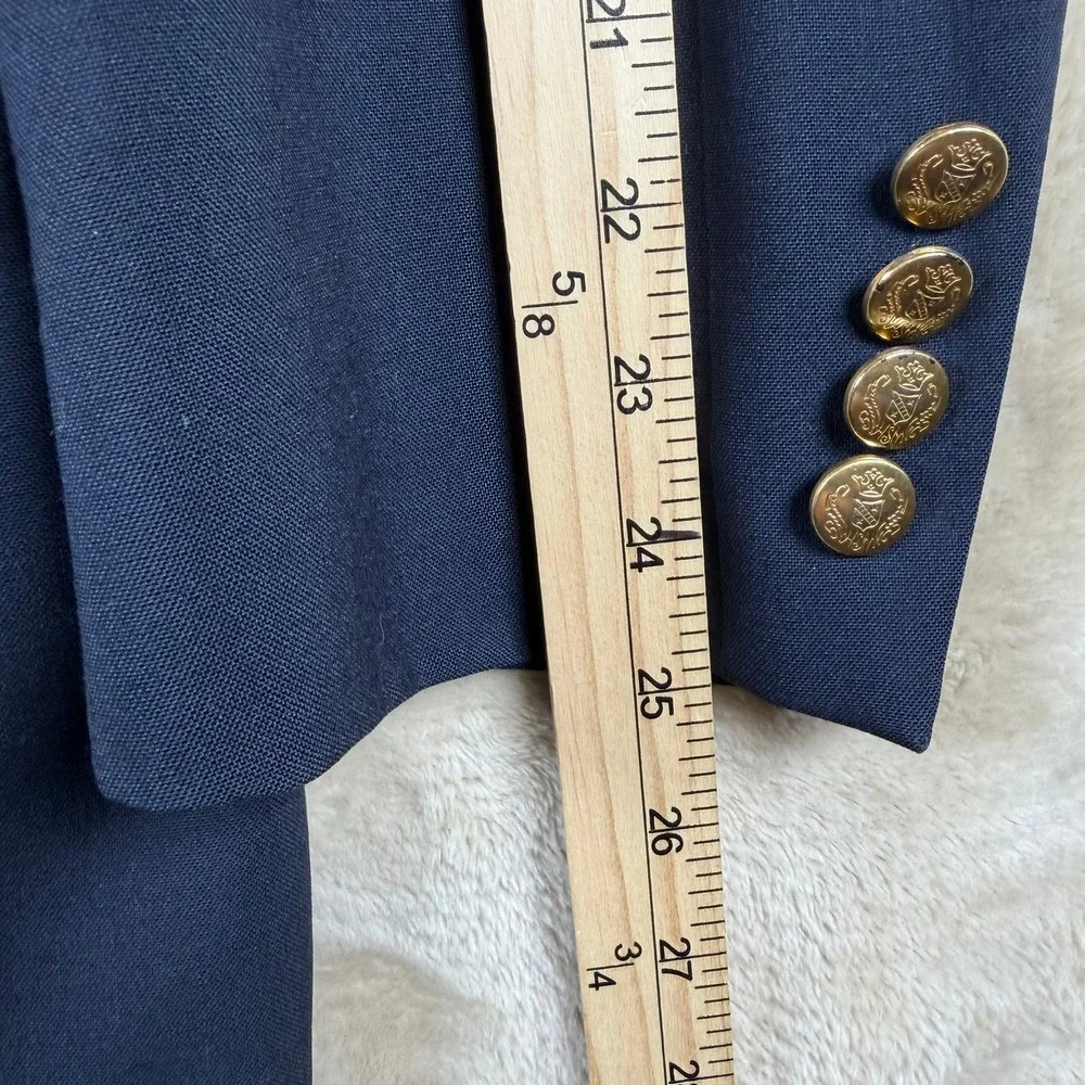 Hart Schaffner & Marx classic navy